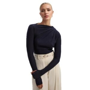 Slanted collar pleated long sleeved shirt