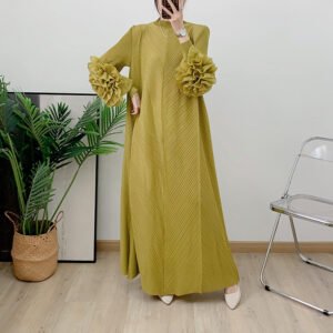 Folded hand cranked floral temperament, pleated long skirt